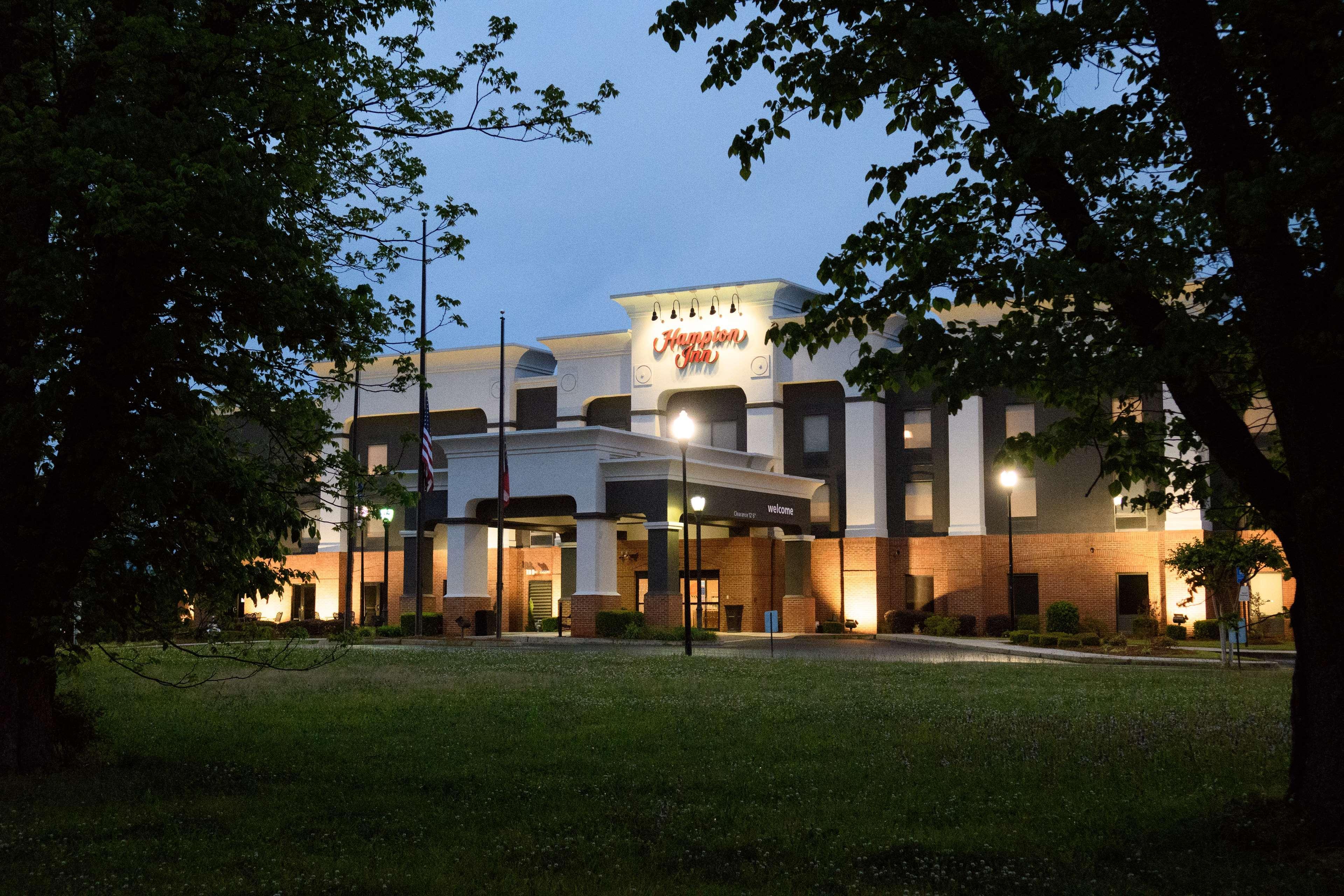 Hampton Inn Fayetteville Luaran gambar