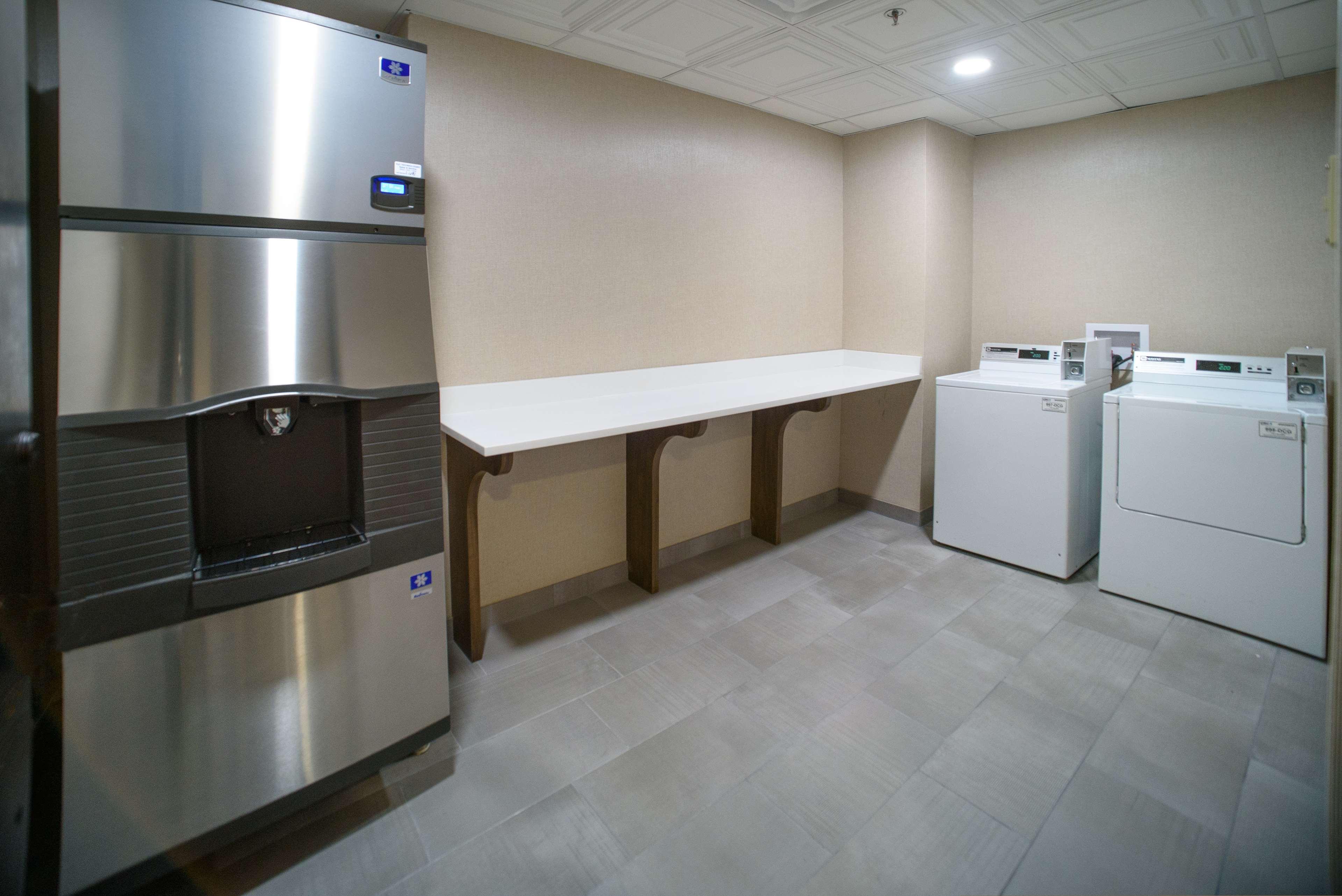 Hampton Inn Fayetteville Luaran gambar
